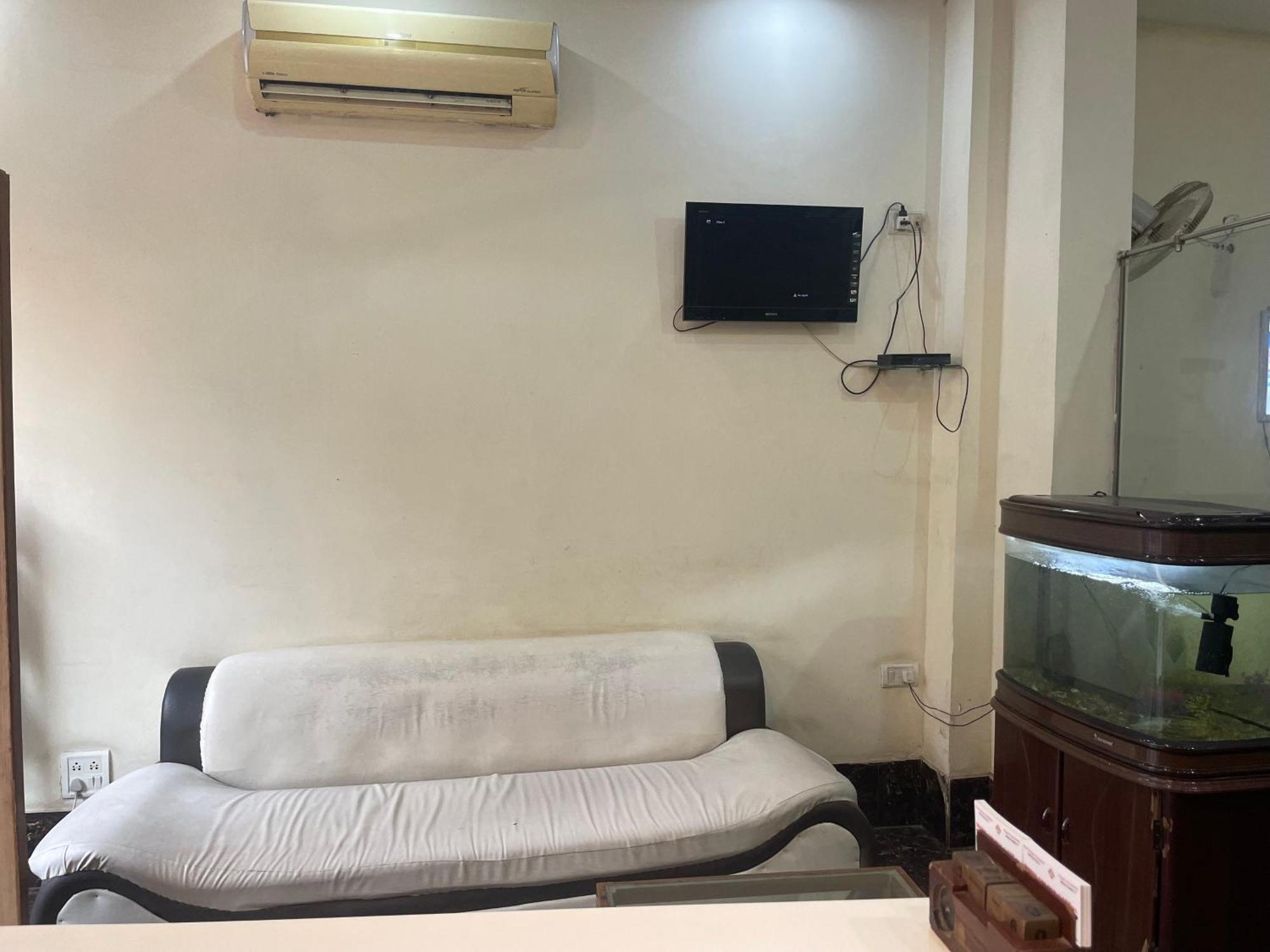 Hotel Golden Gate 뉴델리 외부 사진