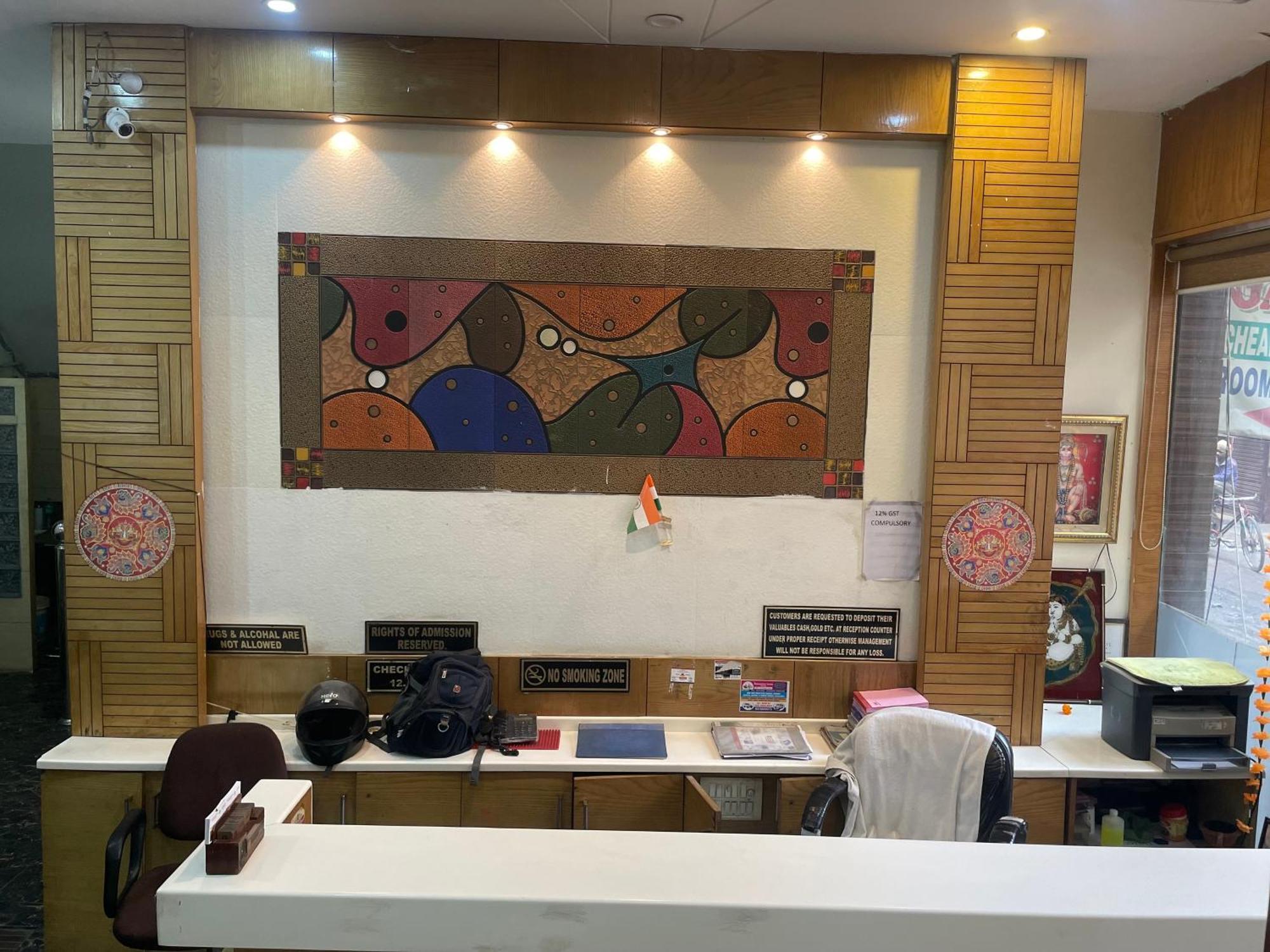 Hotel Golden Gate 뉴델리 외부 사진
